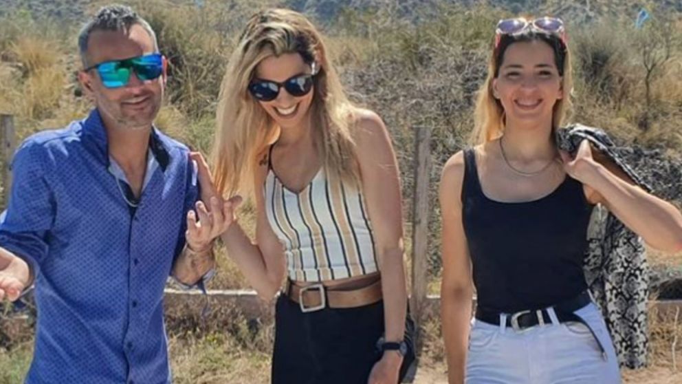 El trío mendocino lleva cinco años de relación. (Instagram: @poliamor333).