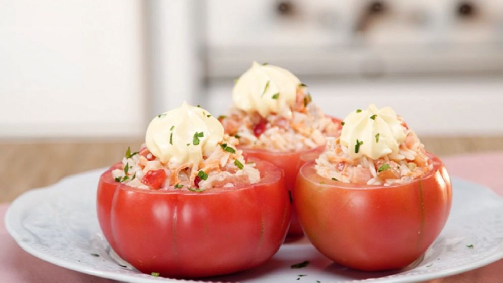 Los tips infalibles de Claudia Fontán para cocinar tomates rellenos perfectos para las fiestas.
