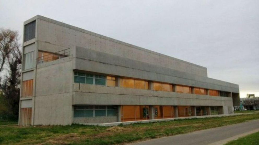 El episodio sucedió durante la fiesta de egresados de la Facultad de Arquitectura de Rosario.