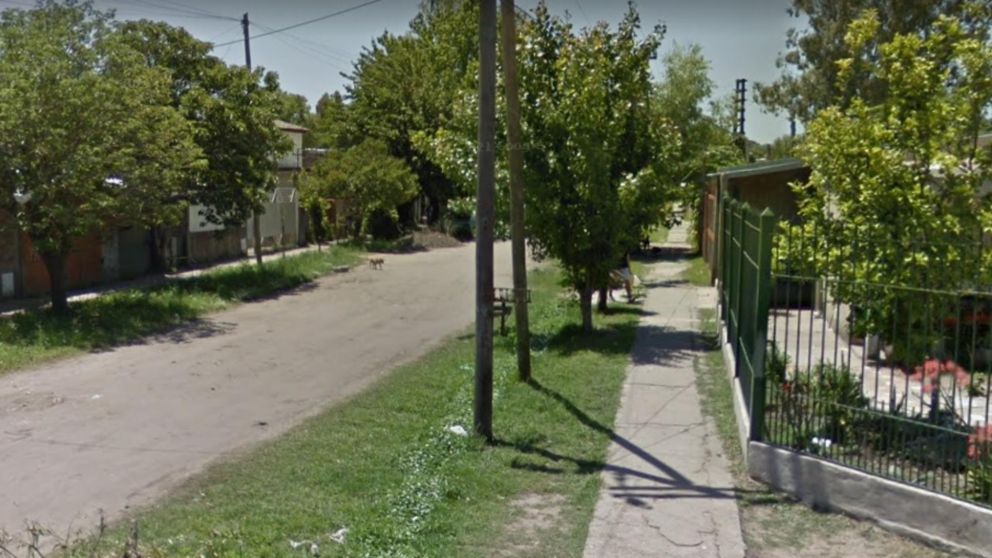 El vehículo con las víctimas baleadas fue encontrado a pocos metros del cruce de 867 y 895.
