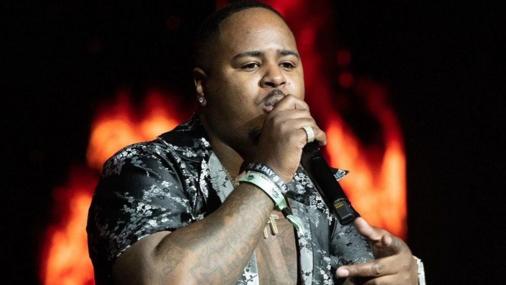 El rapero estadounidense Drakeo the Ruler murió el domingo tras ser apuñalado el sábado en medio de un altercado en un backstage.