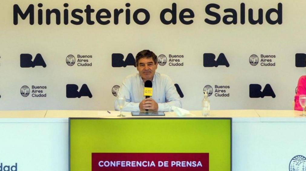 El ministro de Salud de la Ciudad de Buenos Aires, Fernán Quirós, brindó una conferencia de prensa.