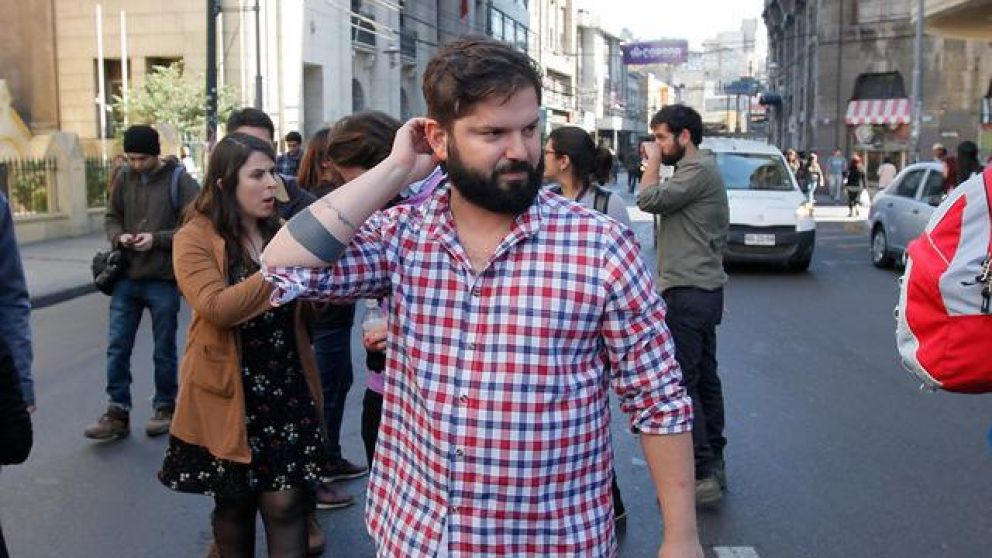 TEMAGabriel Boric, el líder estudiantil que toca la puerta de La Moneda