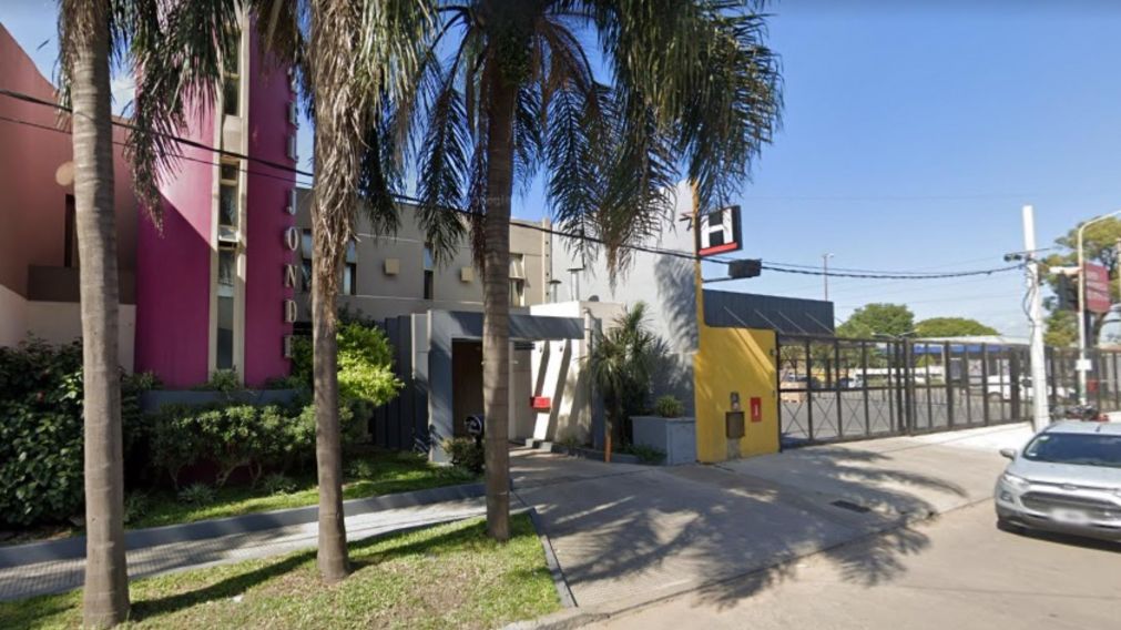 El hecho se produjo en este albergue transitorio.