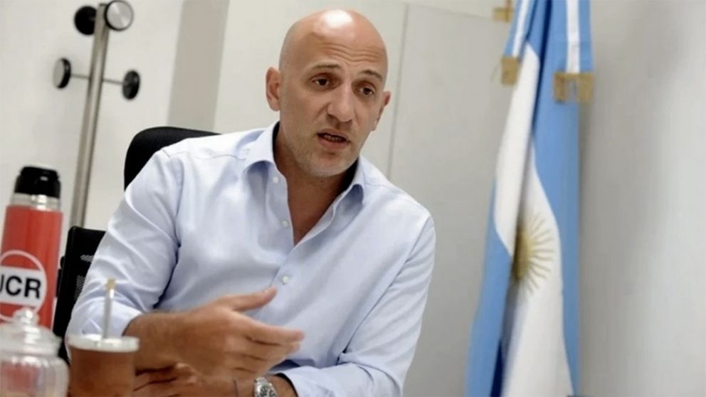 Emiliano Yacobitti, diputado nacional por el radicalismo, afirmó que la fractura dentro del interbloque de la UCR "arrancó hace un tiempo".