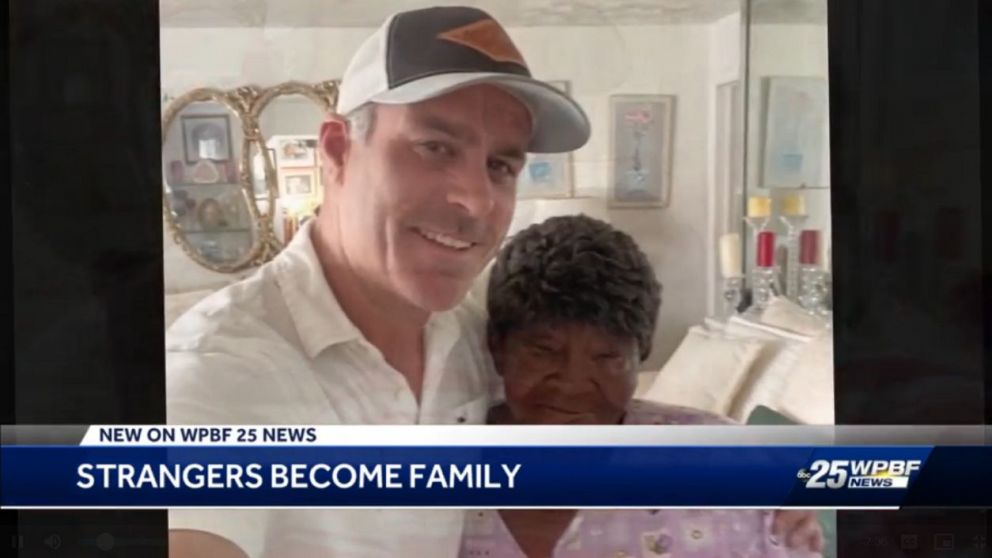 La anciana y el hombre se hicieron amigos hace dos d�cadas por un llamado telef�nico equivocado y finalmente se conocieron el pasado mes.