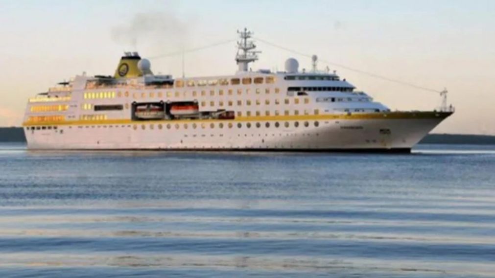El Ministerio de Salud de la Nación levantó este jueves por la mañana el aislamiento del crucero Hamburg.