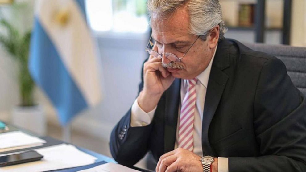 Alberto Fern�ndez se comunic� y felicit� a Xiomara Castro tras ser electa presidenta de Honduras.