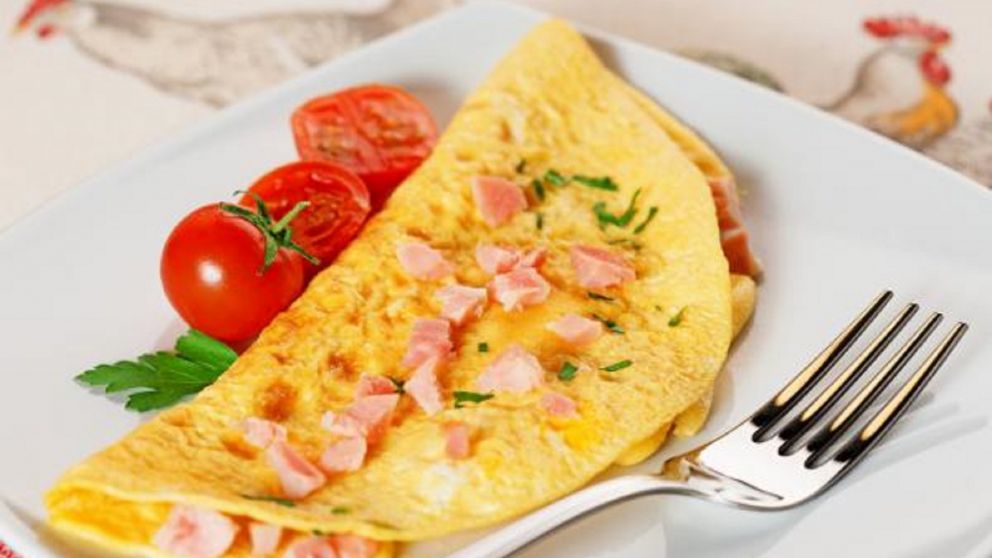 Omelette de huevo, un menú tan simple como delicioso.