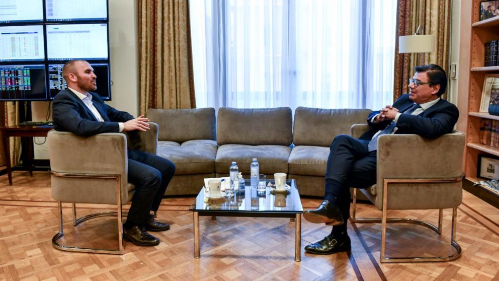 El encuentro tuvo lugar en el quinto piso del Ministerio de Economía.