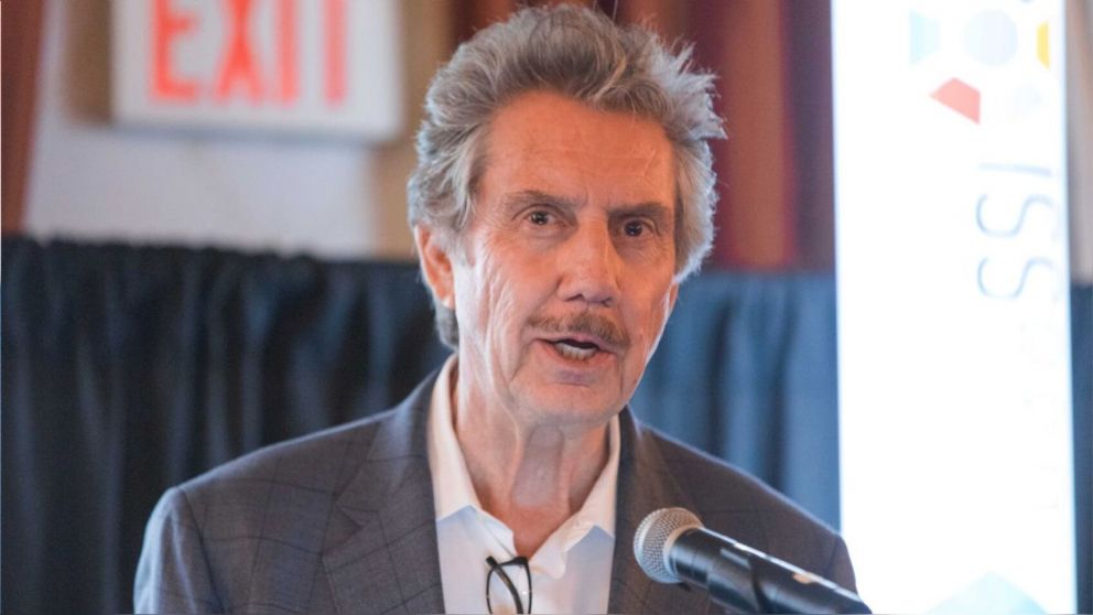 El magnate Robert Bigelow ofreció pagarle 1 millón de dólares al quien logre responderle una duda existencial y 29 personas acertaron.