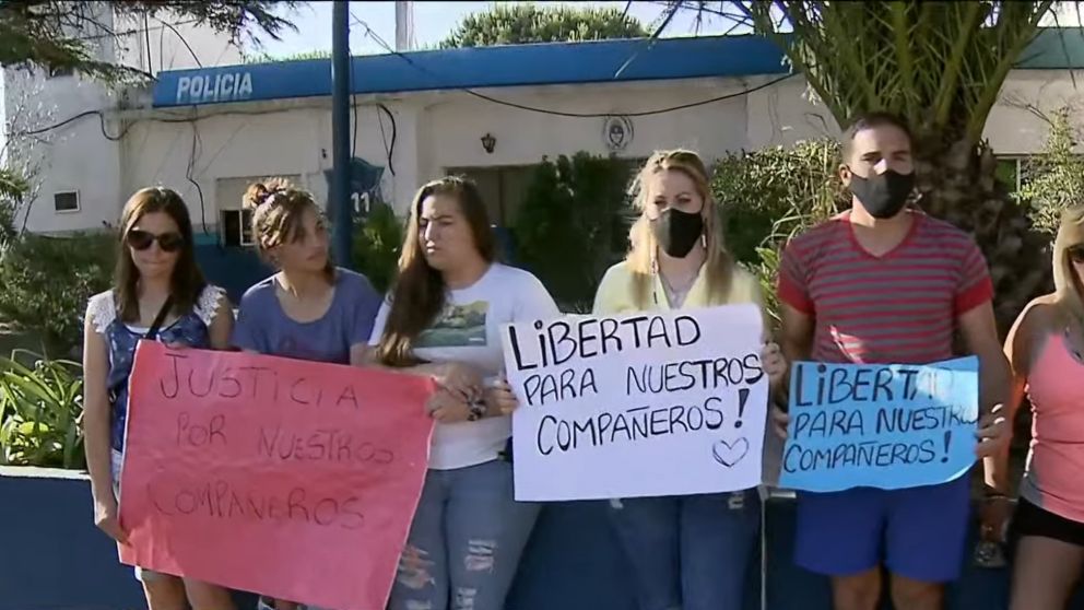 Los 9 policías fueron detenidos por la muerte de Alejandro Martínez, un detenido que murió en la comisaría.