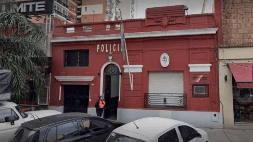 Integrantes de esta comisar�a se ocupan de investigar lo sucedido.