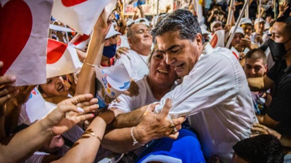 El cierre de la lista 501 fue junto a una multitud.