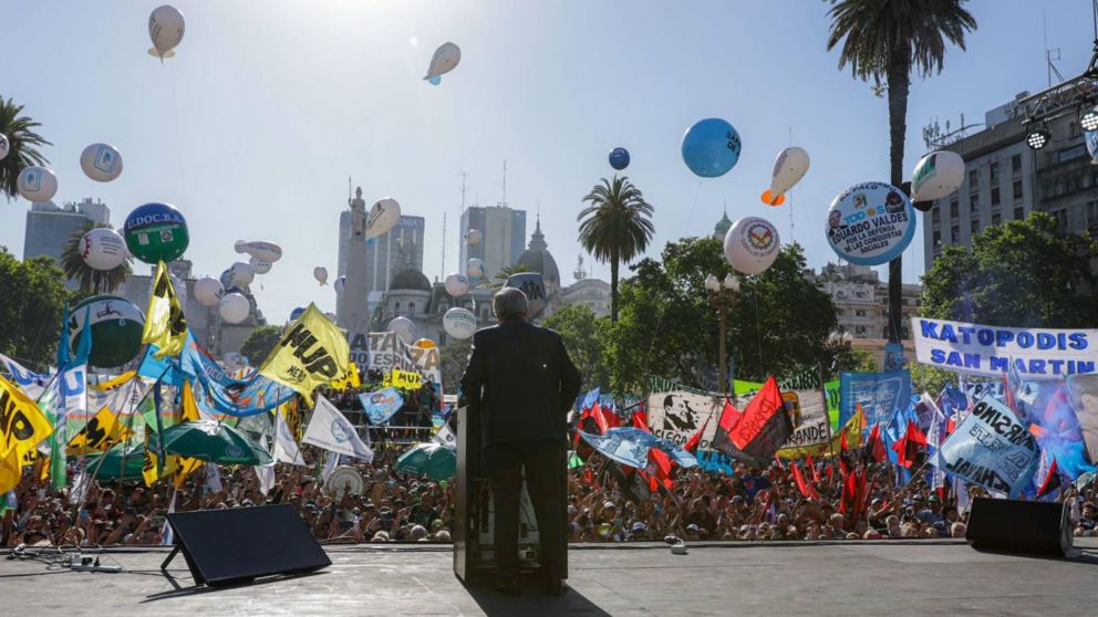 D�a de la Militancia: "Militar es pol�tica pero tambi�n un enorme acto de amor".