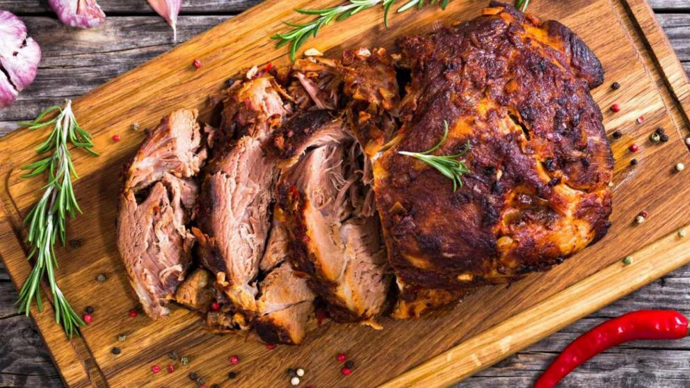 La tapa de asado rellena se cocina en menos de una hora.