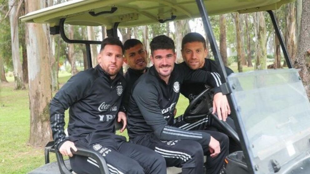 La selección Argentina se clasificó al Mundial de Qatar 2022 y estallaron los memes (imagen Twitter).