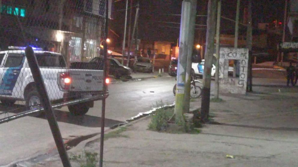 Los efectivos policiales arribaron rápidamente al escenario del enfrentamiento.