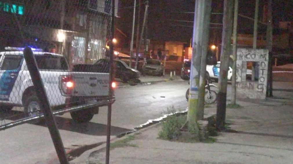 El episodio ocurrió el lunes a la noche frente a una parada de colectivos ubicada en el cruce de la calle Atalco y la colectora de la Ruta 3 (Télam).