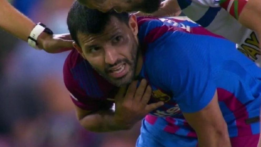 Sergio Agüero vive el momento más difícil de su carrera (Captura de TV).