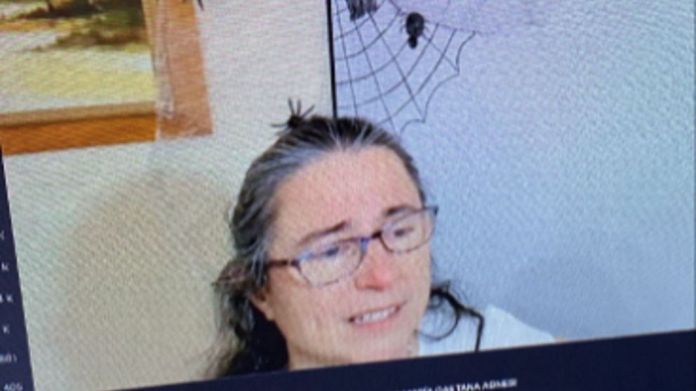 Coscu la recomendó en su cuenta de Twitter y hoy la profesora es viral.