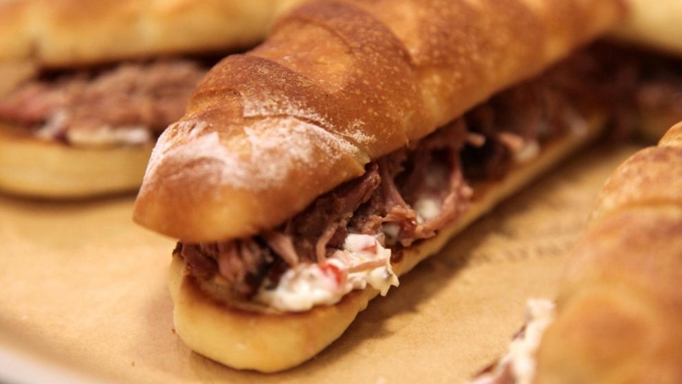 La paleta de cerdo a la parrilla es una opci�n deliciosa para salir de los cl�sicos cortes de carne vacunos. 