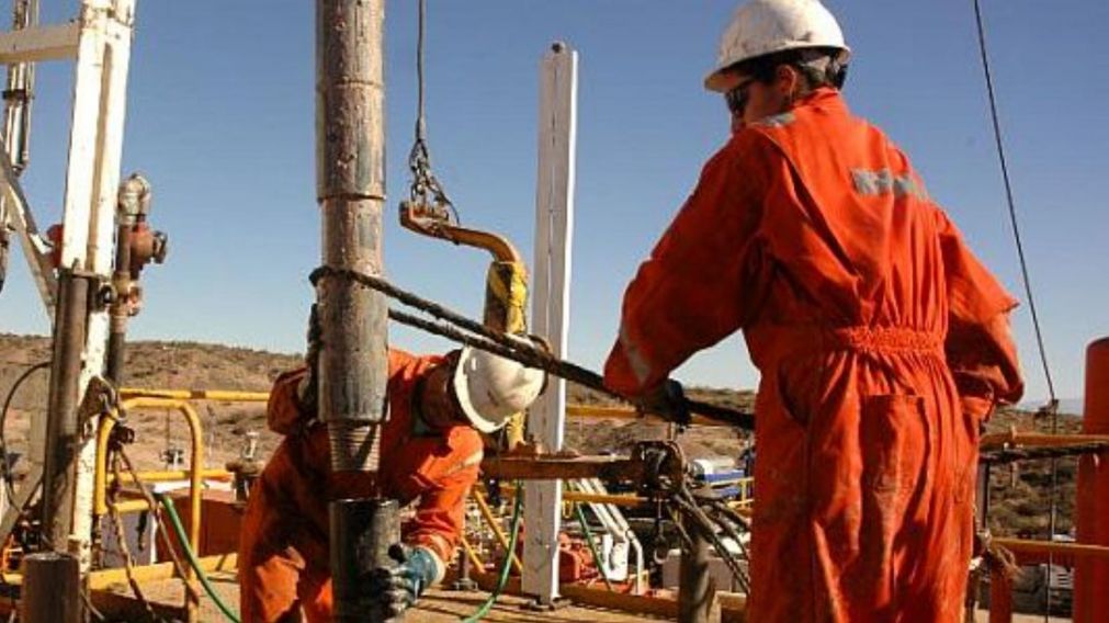 El acuerdo alcanza a todos los trabajadores de las industrias de hidrocarburos.