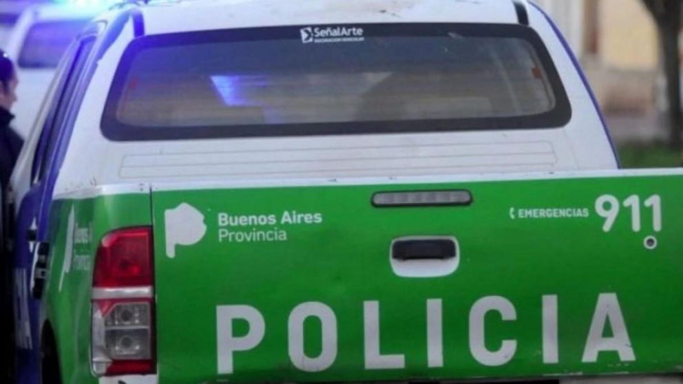 Un llamado al 911 alertó a la Policía sobre el cuerpo hallado decapitado.