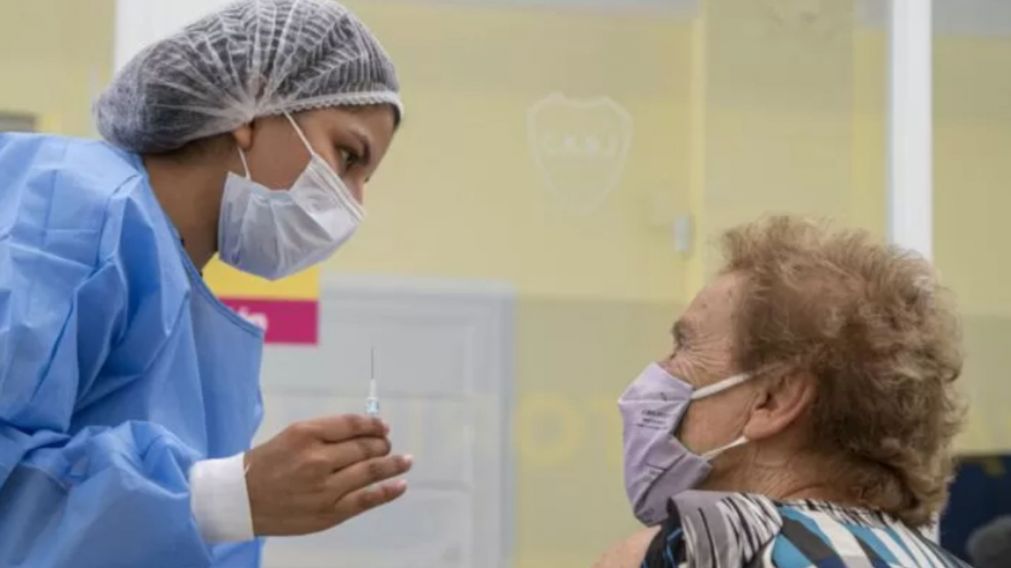 La ciudad de Buenos Aires comenz� con la aplicaci�n de la tercera dosis de la vacuna contra el Covid-19.