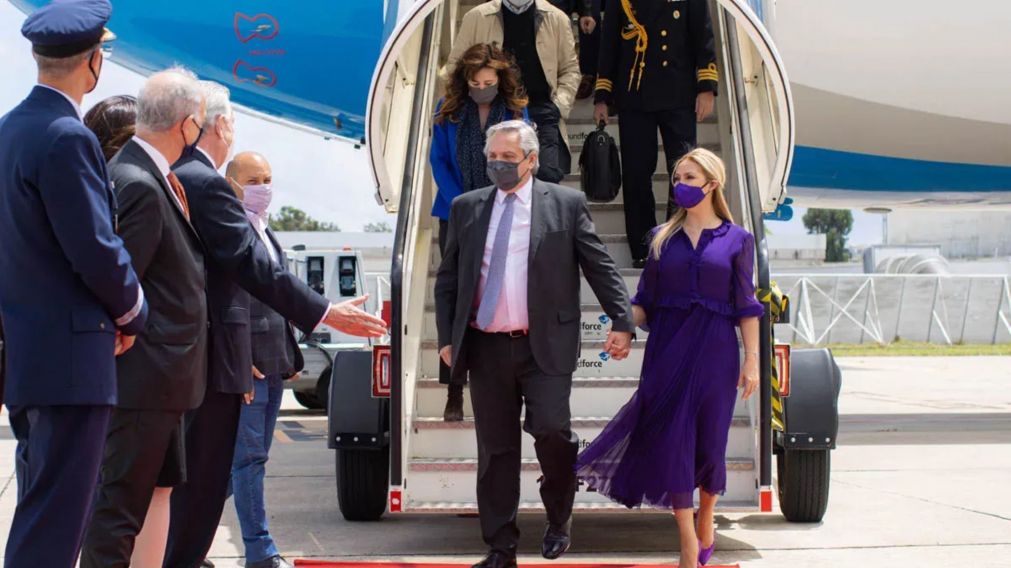 El Presidente y Fabiola Yañez en uno de sus viajes anteriores a Europa.