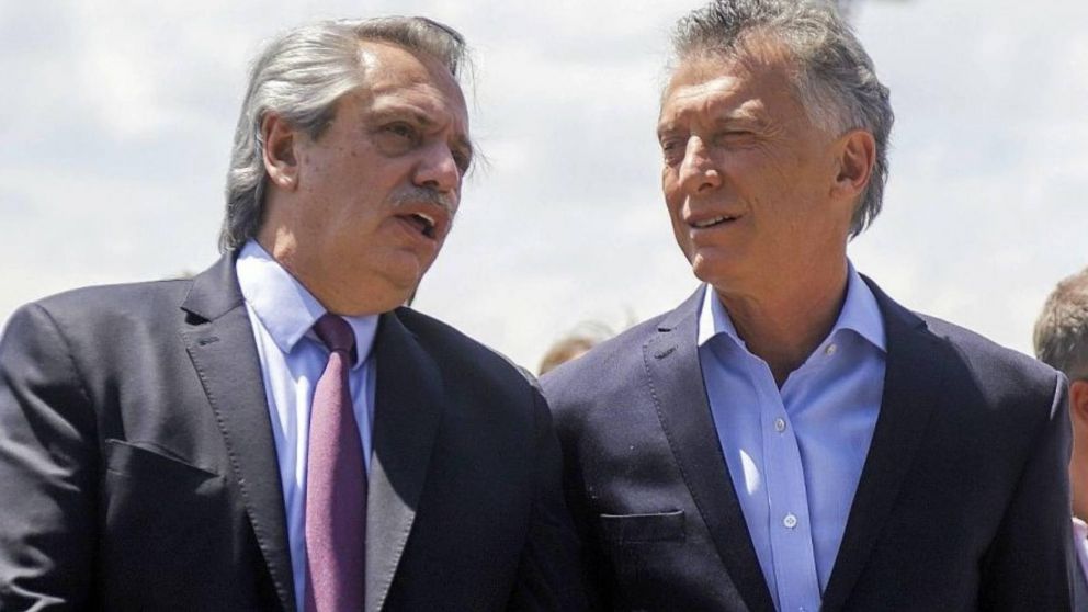 ARA San Juan: juez Bava requiri� a Alberto Fern�ndez que releve a Mauricio Macri del deber de confidencialidad.