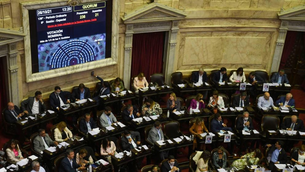 Diputados: sesión especial por etiquetado frontal y alivio fiscal.