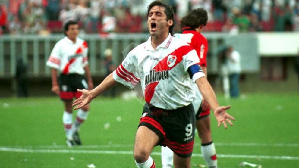 Enzo Francescoli, un símbolo "millonario".