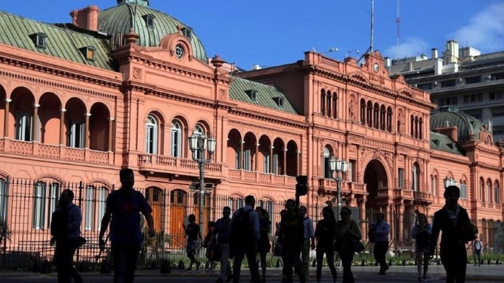 Conocé qué pasa tras los muros de la Casa Rosada luego del cambio de Gabinete.