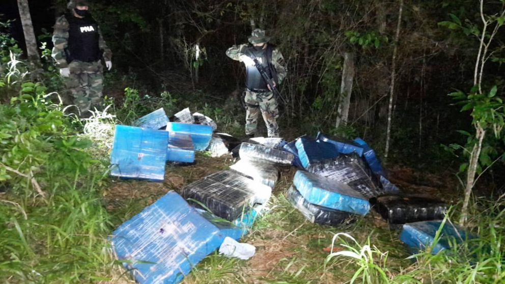 Marihuana: caen 5 narcos con cargamento millonario.