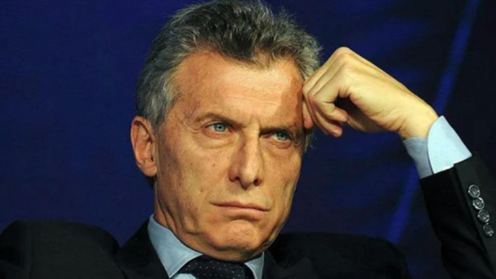 Macri regresó al país y debería presentarse el miércoles a indagatoria por la causa de espionaje a familiares del ARA San Juan.