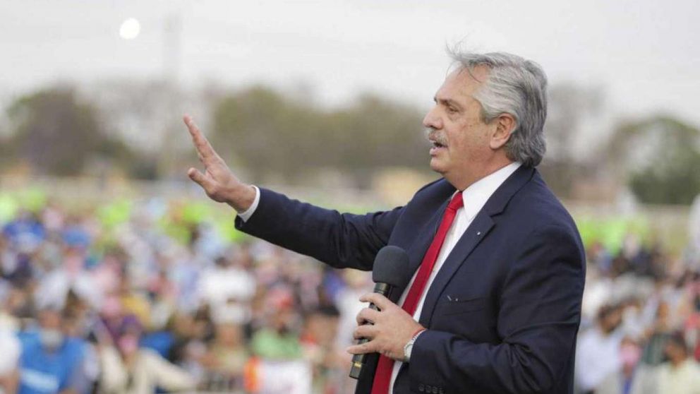 Hugo Moyano, Héctor Daer, Carlos Acuña y otros líderes sindicales estuvieron presentes.