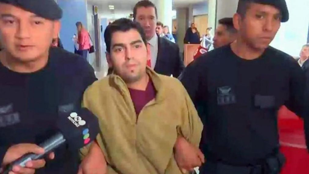 Lautaro Teruel se retir� de los Tribunales detenido.