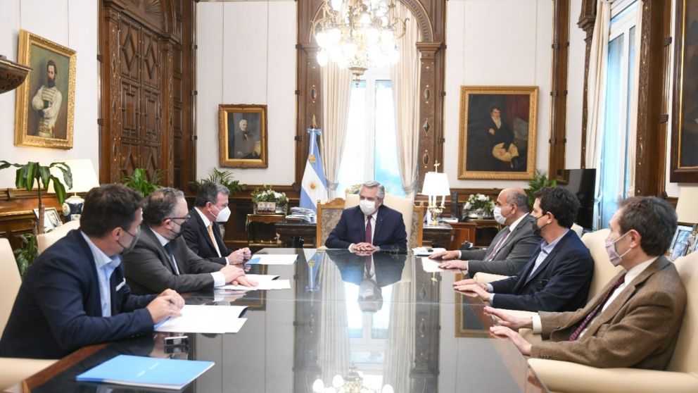 El Presidente esta semana con empresarios del aluminio.