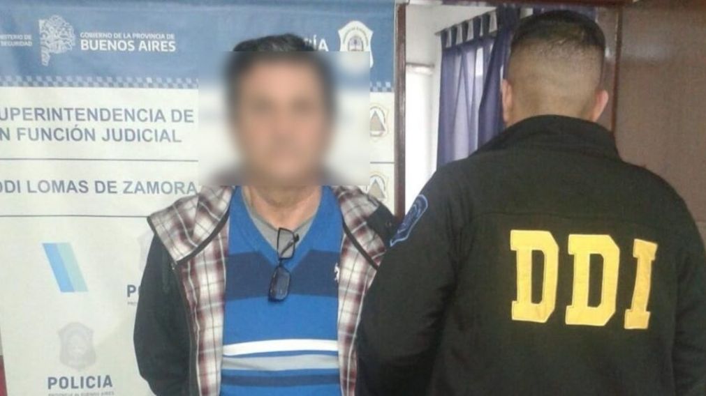 Este es el ex portero que fue condenado por abusar de la adolescente.