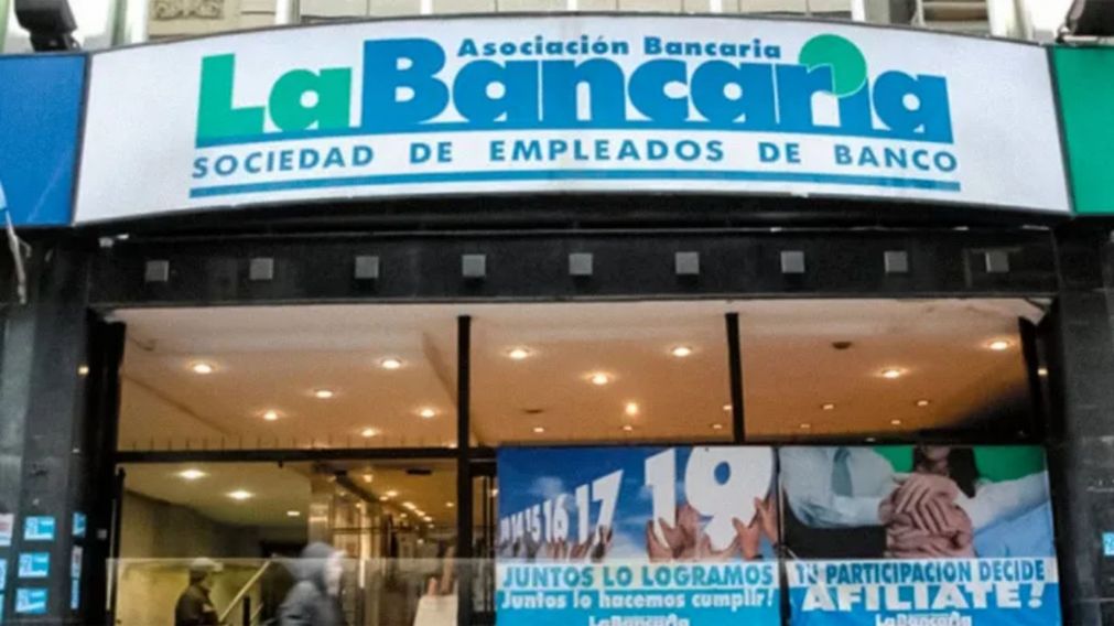 El gremio dispuso el cese de tareas en el Área Metropolitana de Buenos Aires (AMBA), desde las 12 del lunes