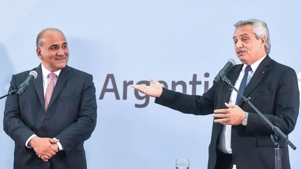 El jefe de Gabinete, Juan Manzur, tomó las riendas de la negociación con el FMI.