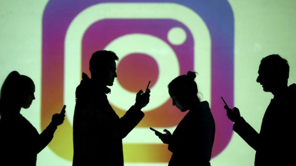 La nueva función también permitiría a los padres de menores controlar cuanto tiempo pasan en la red social.