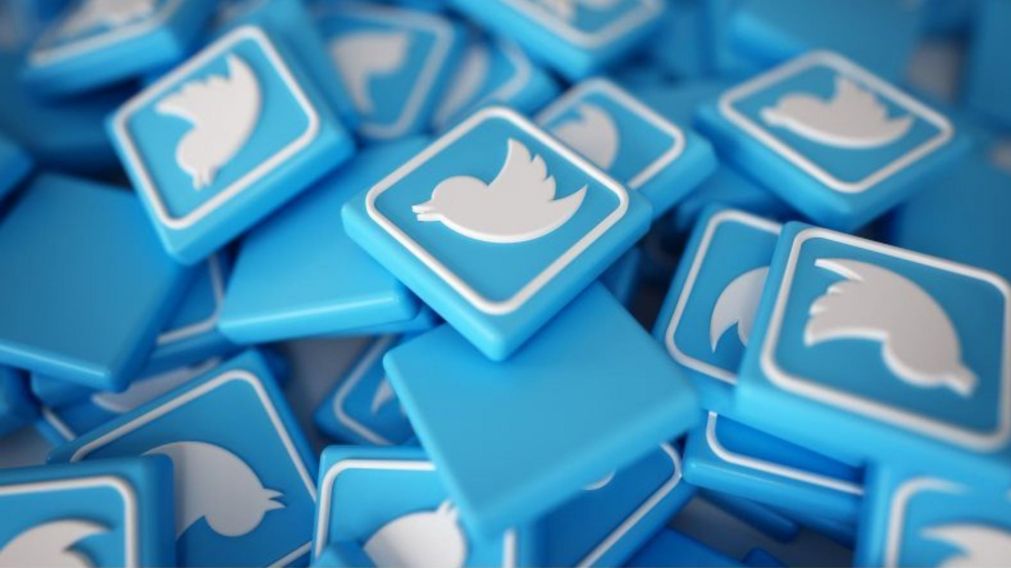 En el medio del apagón de Facebook, Twitter y Telegram reportan fallas de sistema por el aluvión de actividad que recibieron.