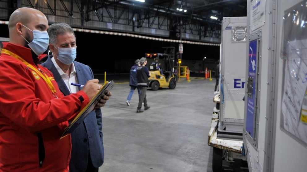 Solo en la última semana, arribaron al país más de 4 millones de dosis.