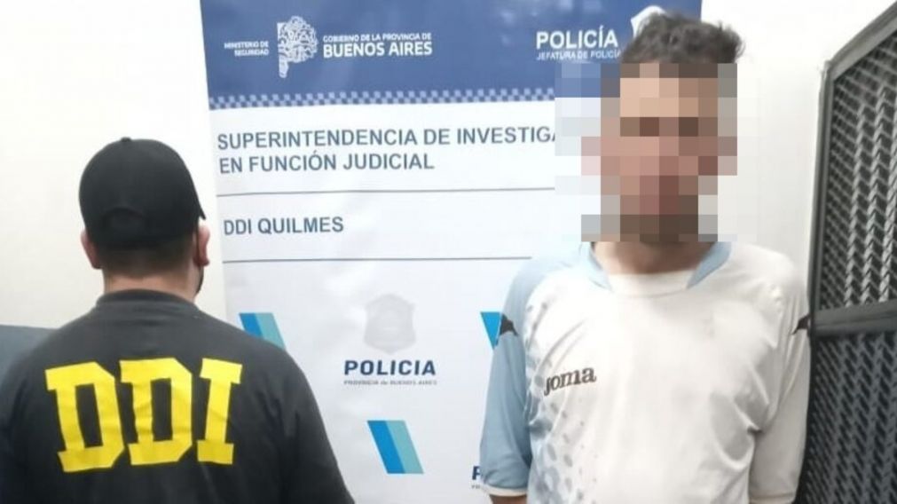 Este es el malviviente que fue arrestado por los pesquisas policiales.