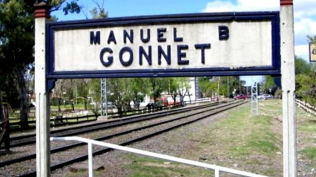 Los vecinos de Gonnet preocupados por unas pintadas misteriosas