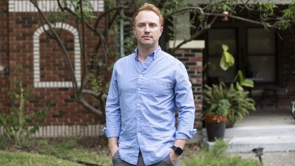 Warner logró resolver el conflicto después de unas semanas.