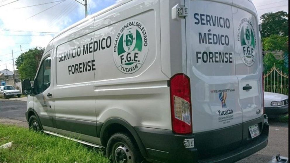 Los forenses trabajaron en el lugar.