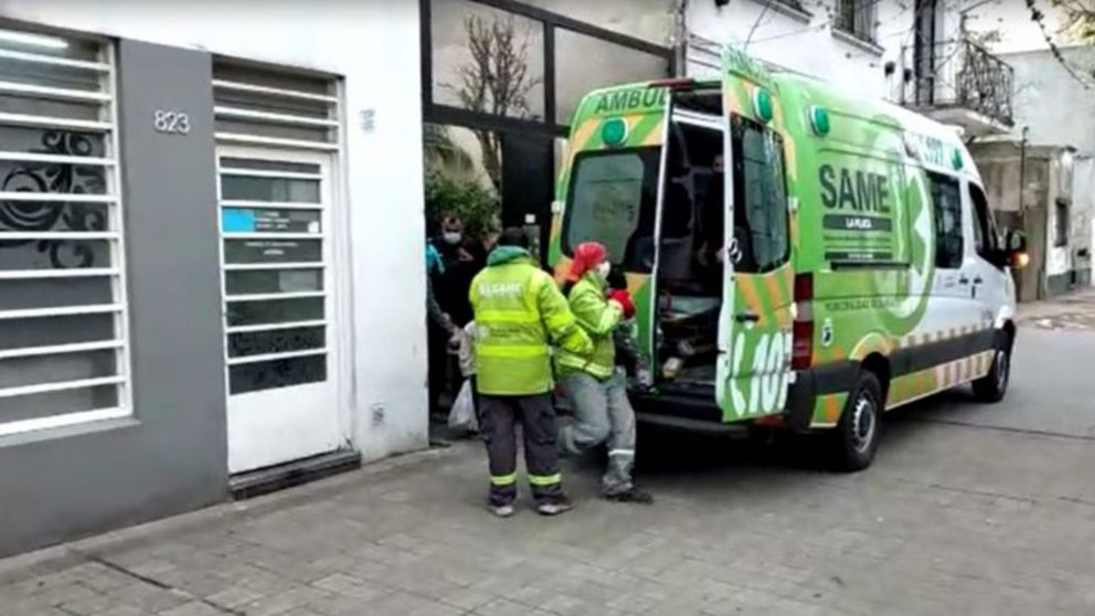 Rescataron a tres niños en estado de abandono que estaban encerrados en un departamento.